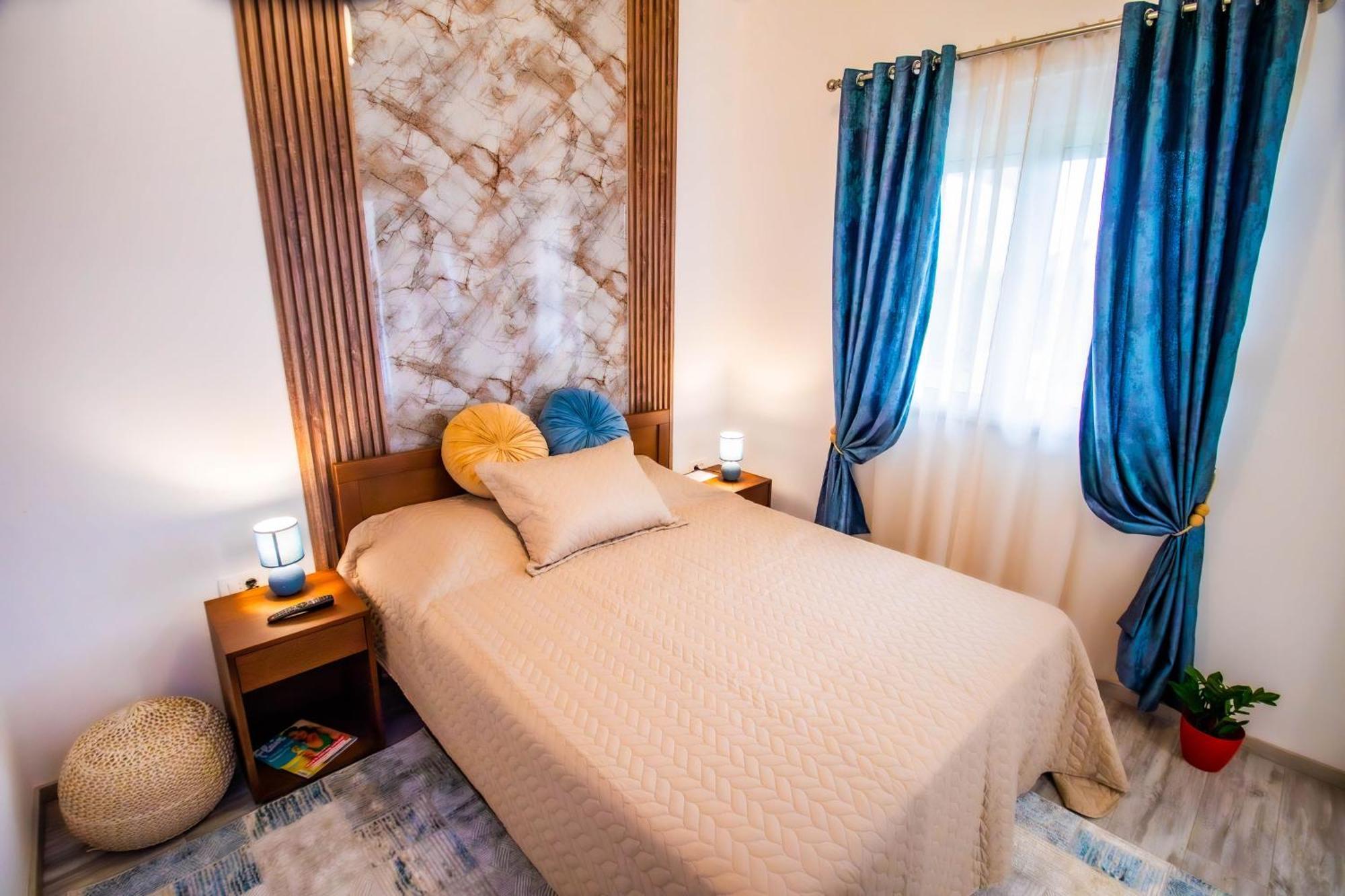 Simo Apartments Airport Podgorica Esterno foto